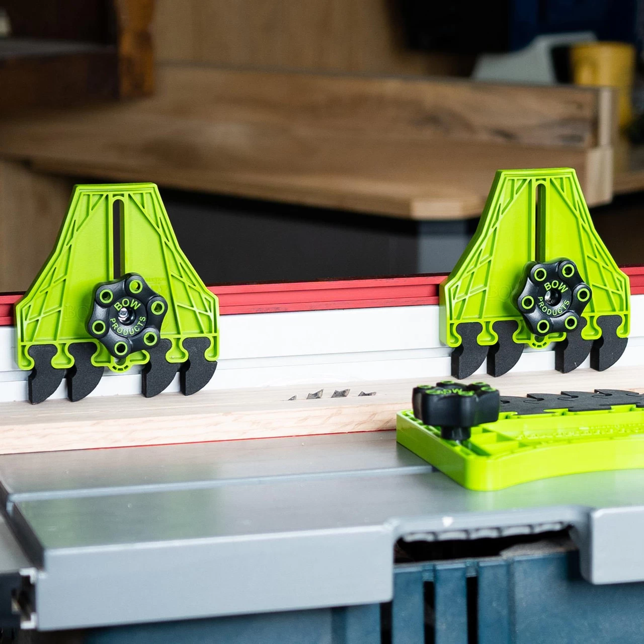 Bow Products FencePRO Featherboard - 2 Pieces 4 Bow Products FencePRO Featherboard - 2 Pieces - Image 2